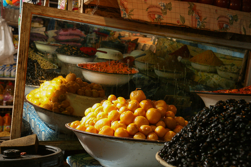 market stall with preserved lemons