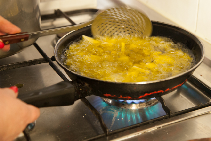 preparing tortilla