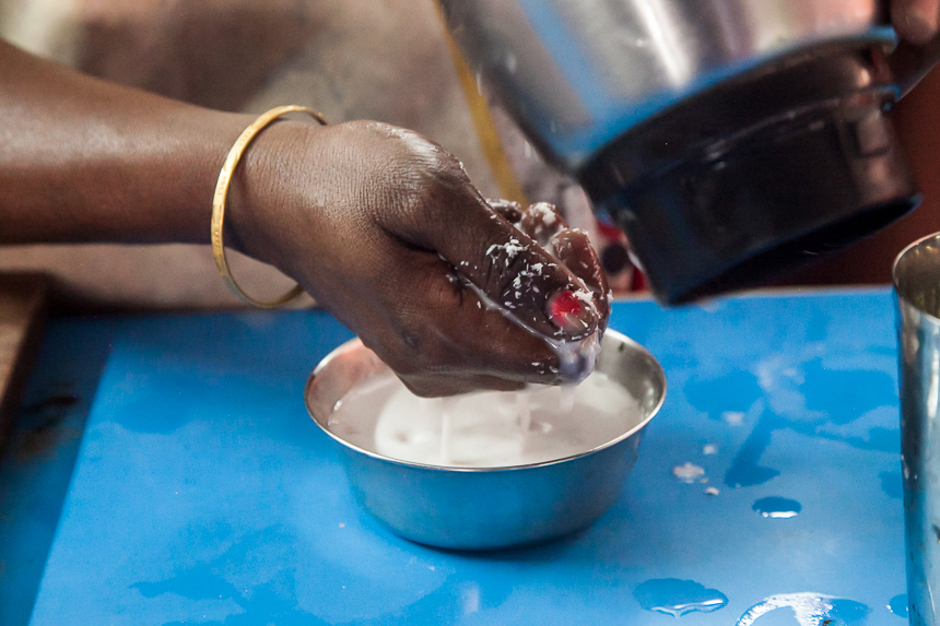 making fresh coconut milk