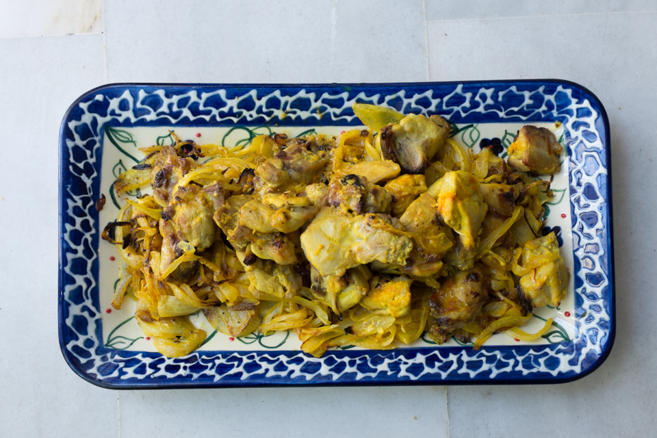 chicken with saffron and yoghurt