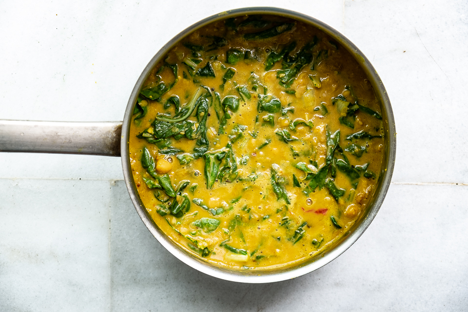 chickpea stew with coconut and turmeric
